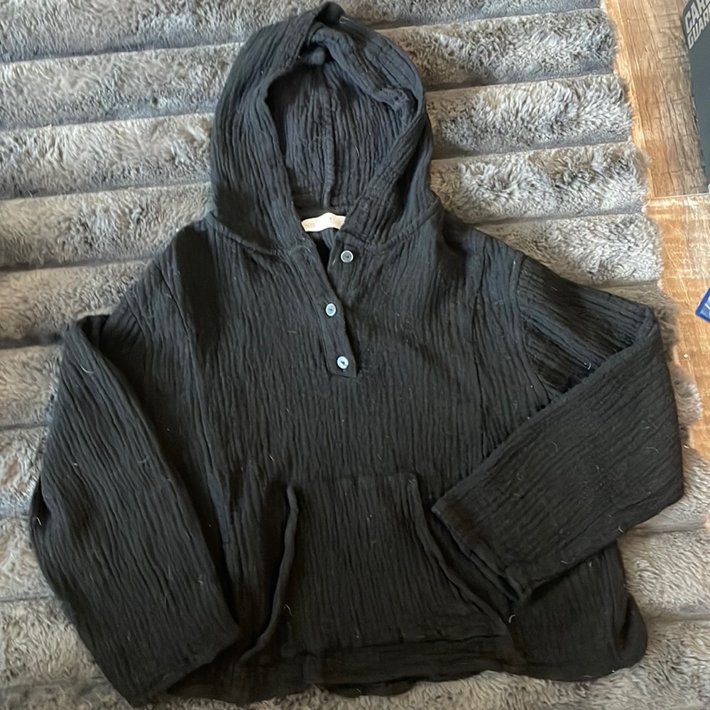 Zara, black thin hoodie
